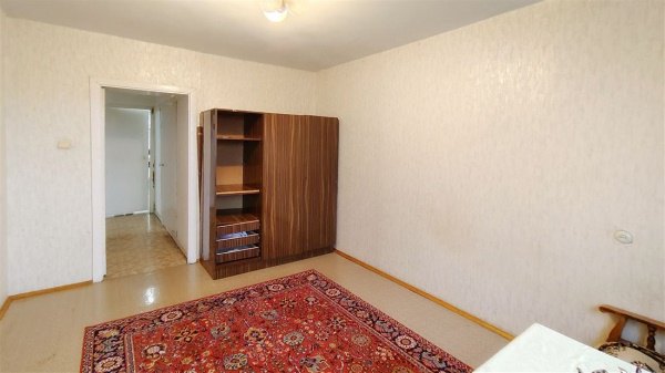 3-к квартира, 6/9 эт., 66м²