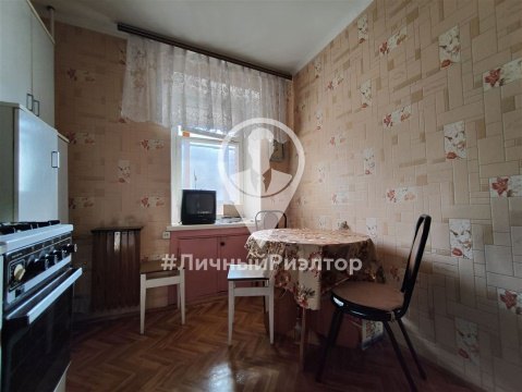 3-к квартира, 4/5 эт., 59м²