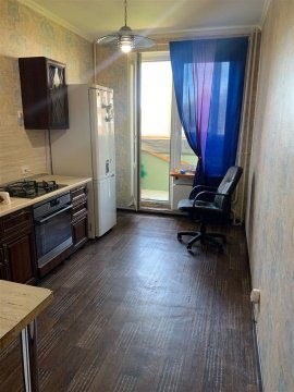 1-к квартира, 2/5 эт., 38м²