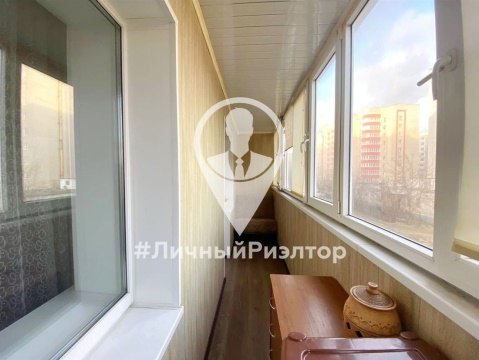 2-к квартира, 4/10 эт., 52м²